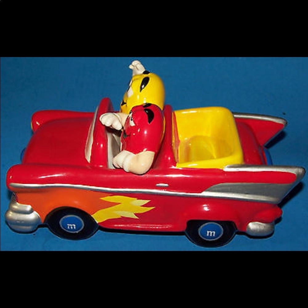 COLLECTORS EDITION M&M's Ceramic Car Candy Dish